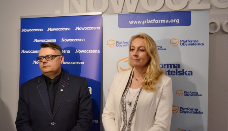 Anna Naszkiewicz i Dariusz Krakowski koalicję chcą zawiązać także w Suwałkach, fot. Tomasz Kubaszewski