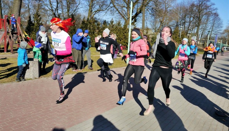 Miss Run - suwalczanki biegają na obcasach, fot. Iza Kosakowska
