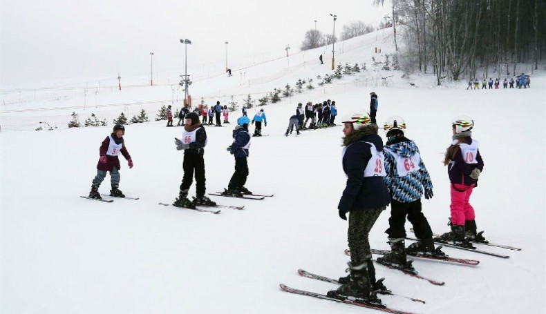 Nauka jazdy na nartach w Szelmencie, fot. Iza Kosakowska