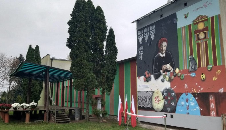 W Lipsku odsłonięto mural z pisankarką, fot. Edyta Wołosik