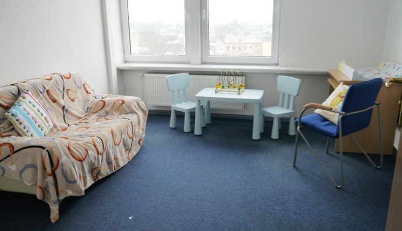 Pokój rodzinny w Państwowej Wyższej Szkole Zawodowej w Suwałkach, foto: Anna Przybycień