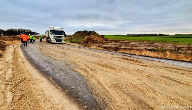 Drogowcy rozpoczęli budowę odcinka testowego trasy Via Baltica, fot. Paweł Wądołowski