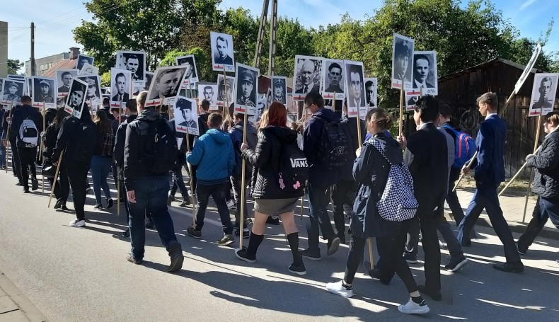 W Augustowie odsłonięto pomnik ofiar Obławy Augustowskiej, fot. Areta Topornicka