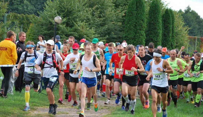 Maraton wokół jeziora Wigry (23.08.14) - fot. A. Przybycień