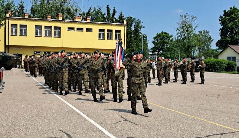 Święto Suwalskiego 14. Pułku Przeciwpancernego, fot. Iza Kosakowska