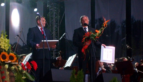 Prof. Edward Kulikowski i prezydent Truskolaski (od prawej), fot. Joanna Sikora