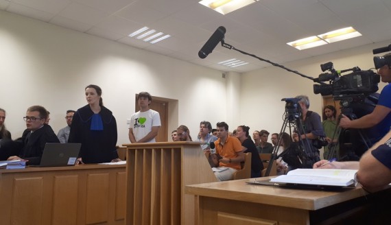 Proces osób obwinionych wz. z blokowaniem wycinki w Puszczy Białowieskiej, fot. Edyta Wołosik