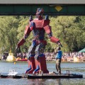 Transformer Optimus, XX Mistrzostwa Polski w Pływaniu na Byle Czym, fot. Joanna Żemojda