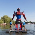 Transformer Optimus, XX Mistrzostwa Polski w Pływaniu na Byle Czym, fot. Joanna Żemojda