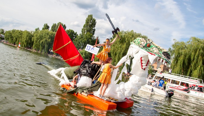 Pływanie na Byle Czym 2016, fot. Joanna Żemojda