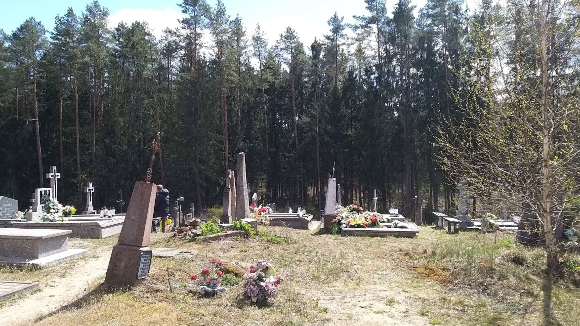 "Poniedziałek przewodni" na cmentarzu prawosławnym w Nowej woli, 26.04.2020, fot. Anna Petrovska