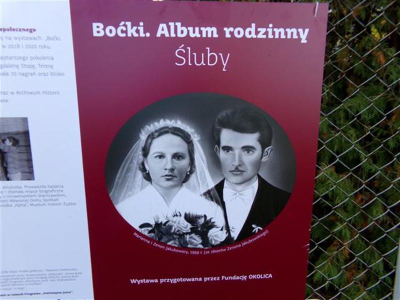 plenerowa wystawa fotograficzna w Boćkach "Album rodzinny. Śluby", fot. E. Ryżyk
