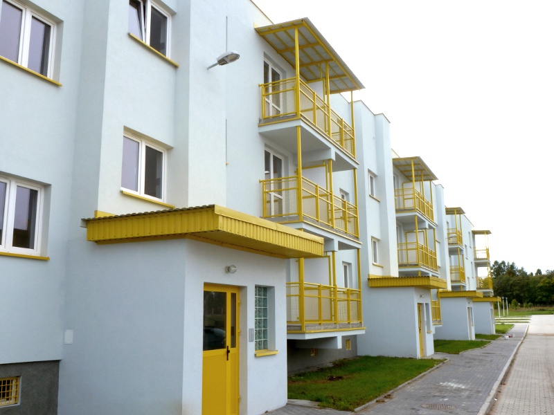 Kraj: Coraz więcej młodych Polaków mieszka z rodzicami