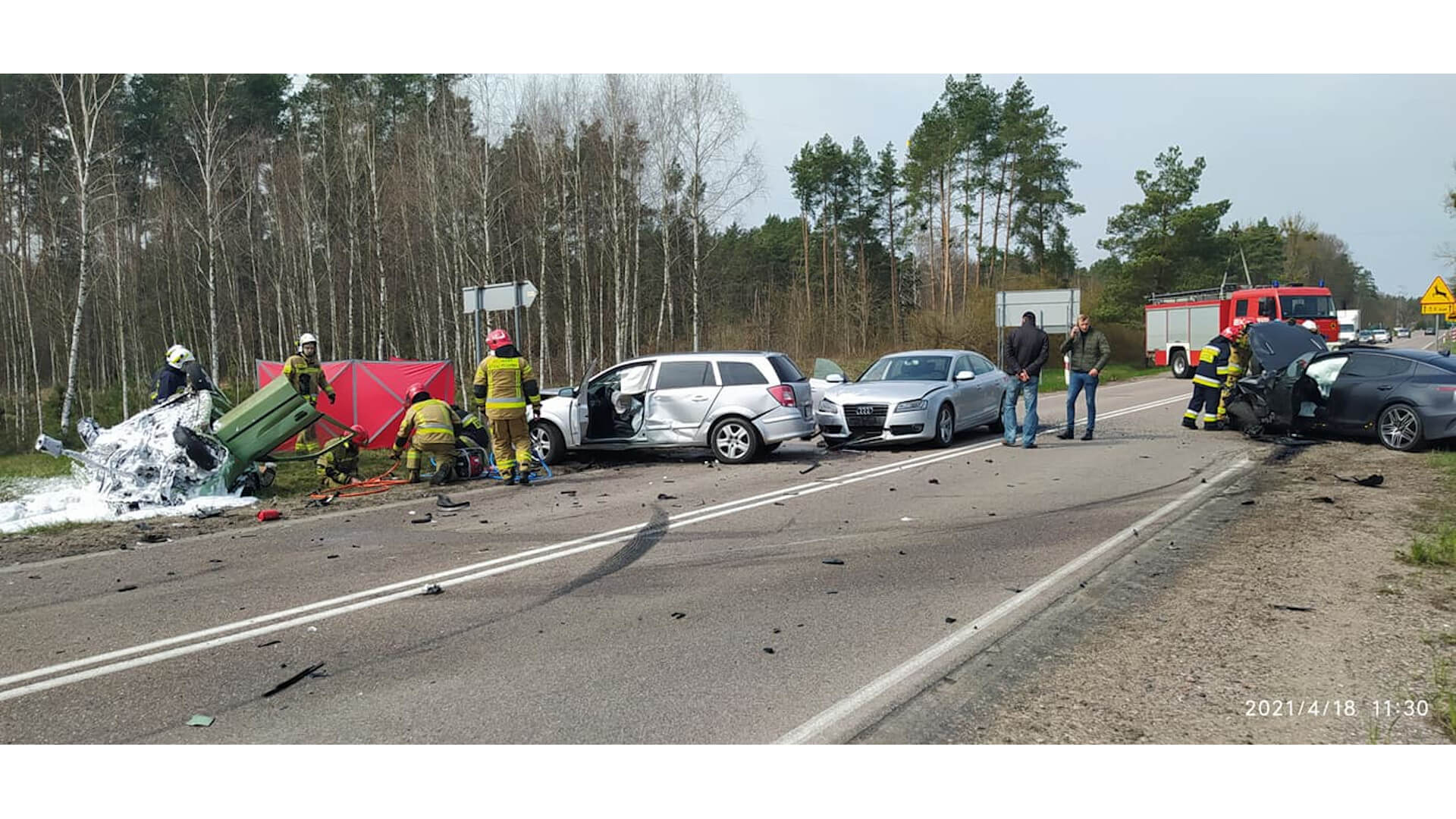 Wypadek na DK 65 na odcinku Mońki - Grajewo, fot. Facebook Ochotniczej Straży Pożarnej w Goniądzu