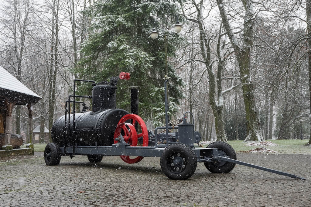 W Muzeum Rolnictwa w Ciechanowcu są 3 nowe silniki parowe, źródło: MR Ciechanowiec