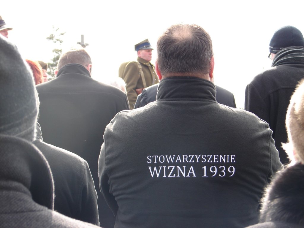 Szczątki dziesięciu żołnierzy poległych w 1920 roku złożono  w zbiorowej mogile na cmentarzu w Szumowie, fot. Adam Dąbrowski