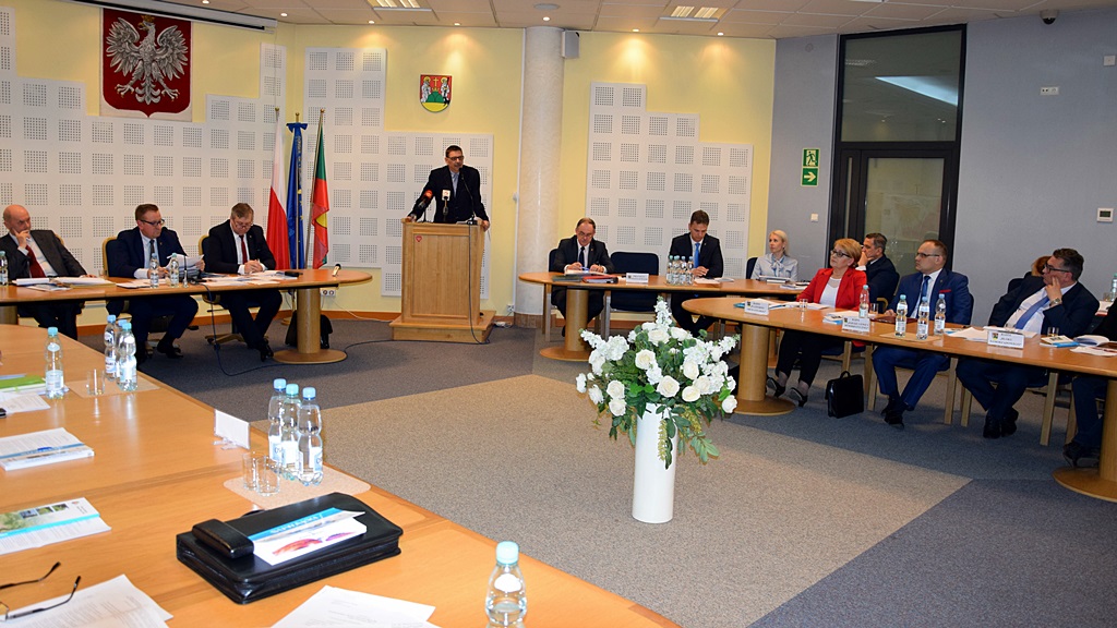 Suwalczanie mogą wystawić ocenę prezydentowi i radnym