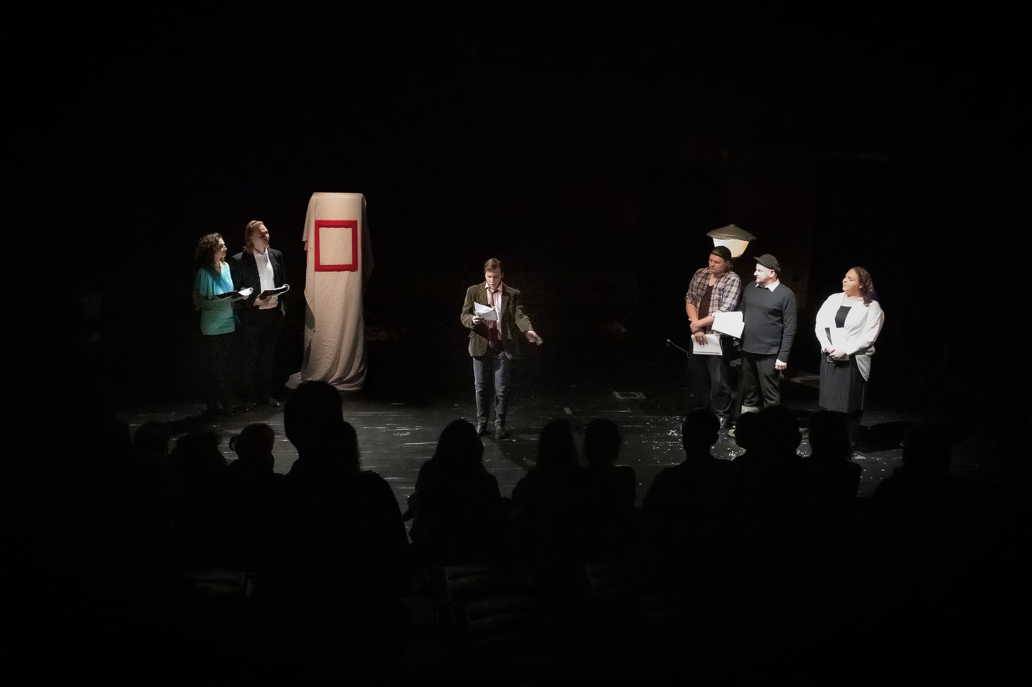 Performatywne czytanie dramatu "Burmistrz" Małgorzaty Sikorskiej-Miszczuk