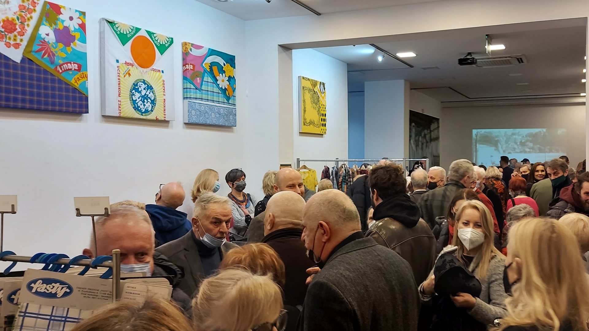 Wystawa "Fasty moje życie" w Galerii Slendzińskich