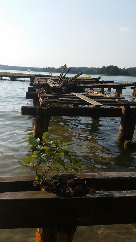 Augustów:  Dąbek i Bielik - piękne plaże przyciągają, ale pomosty wymagaja pilnego remontu
