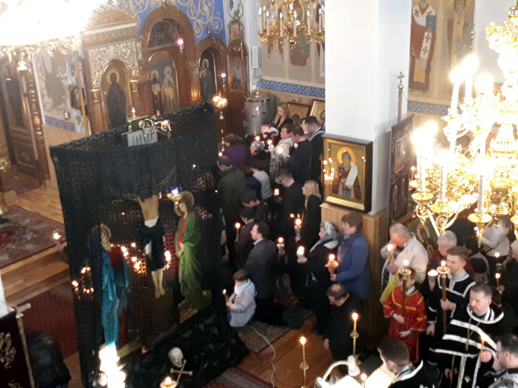 Nabożeństwo jutrzni Wielkiego Piątku w cerkwi p.w. Św. Proroka Eliasza na Dojlidach, fot. Ania Petrovska
