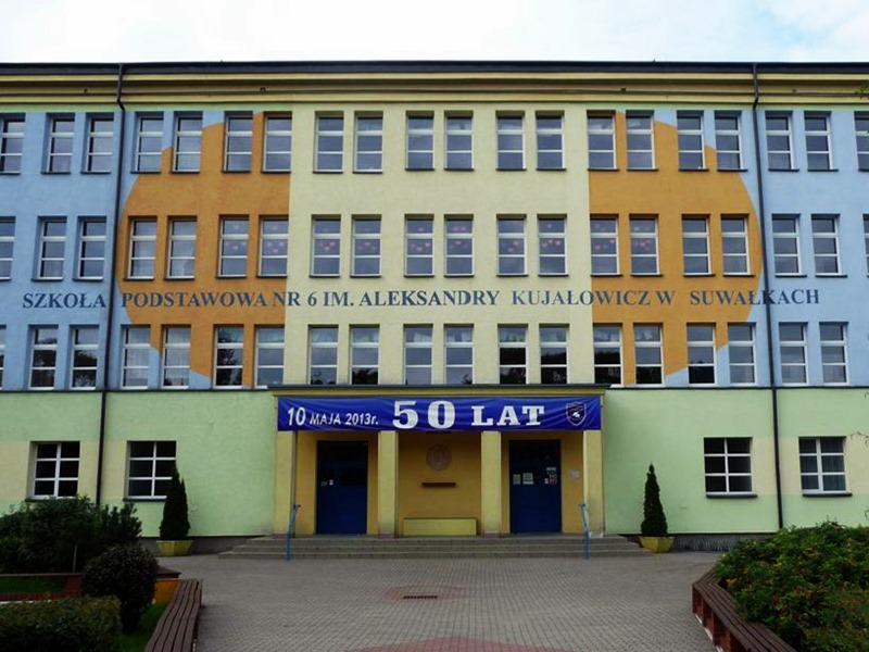 Szkoła Podstawowa Nr 4 W Suwałkach Suwałki: Modernizacja boisk szkolnych