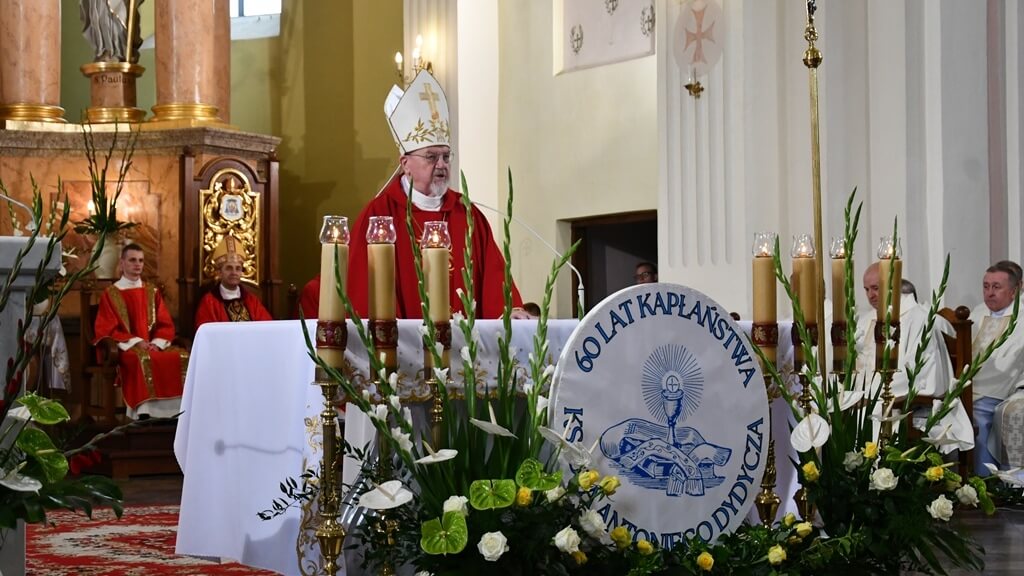 60-lecie święceń kapłańskich biskupa seniora diecezji drohiczyńskiej Antoniego Dydycza