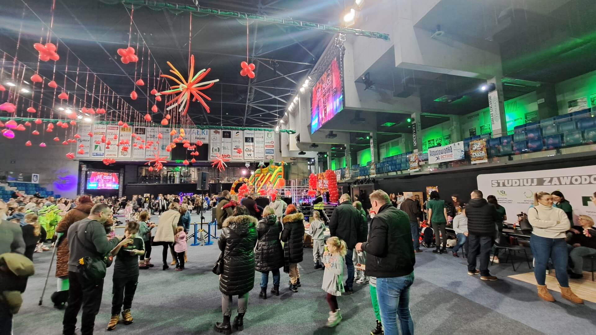 WOŚP w Suwałkach. Były występy artystyczne, pokazy sportowe, licytacje i warsztaty