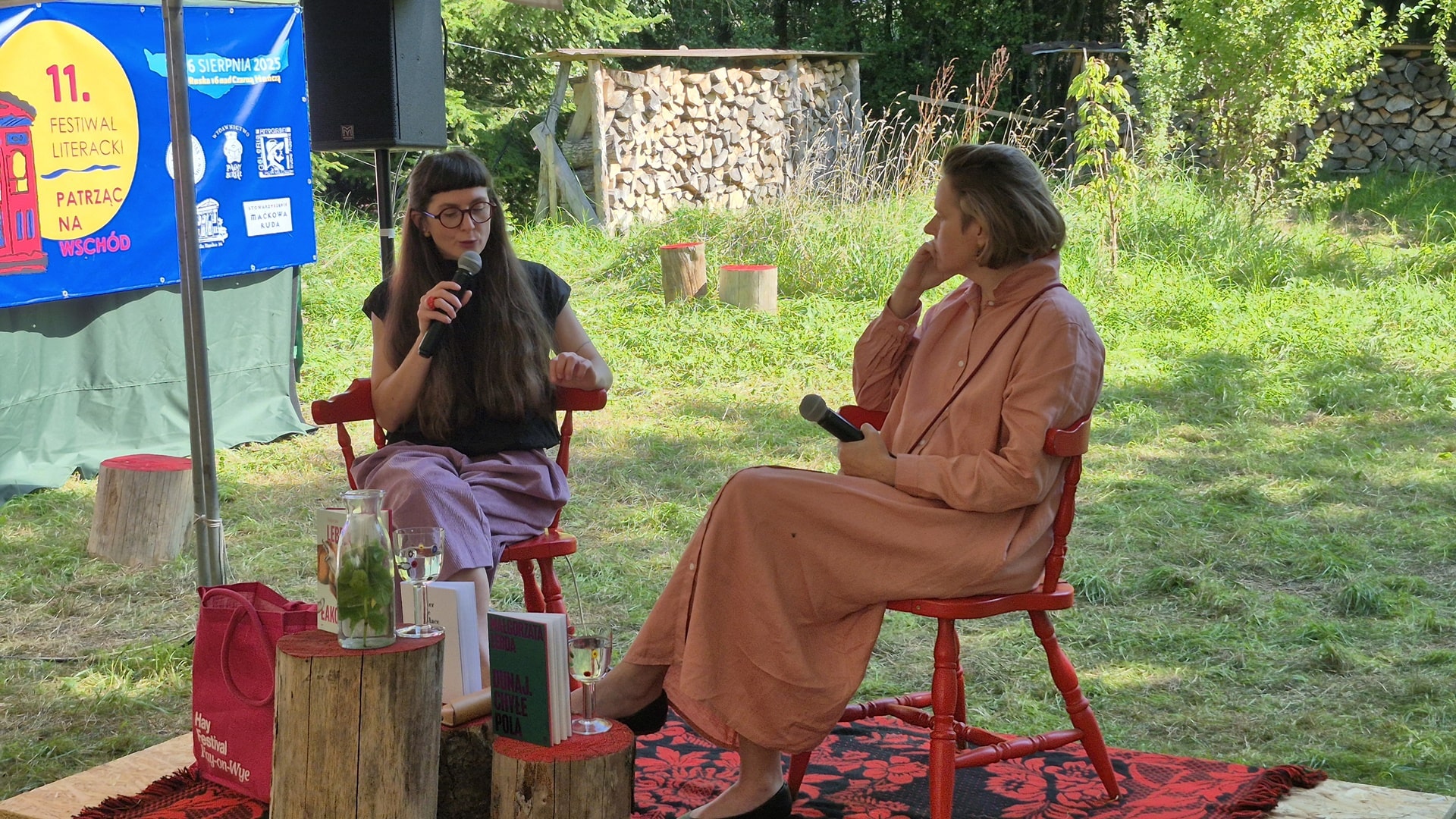 Rozpoczął się festiwal "Patrząc na Wschód" - w programie słuchanie reportaży Joanny Sikory [zdjęcia]