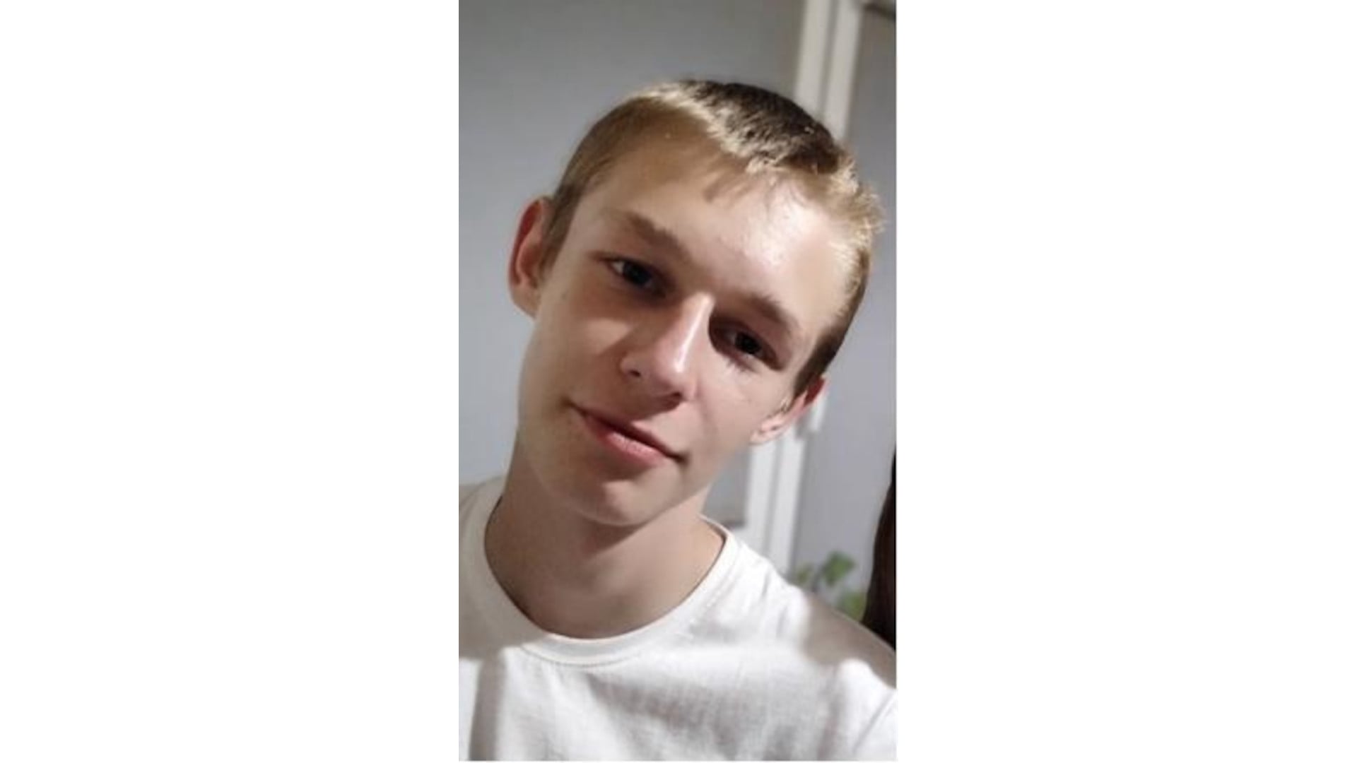 Zaginął 16-latek. Policja i rodzina proszą o pomoc w poszukiwaniach