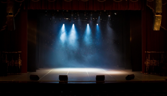 Wystawy o świetle w Białymstoku. Sprawdź, co pokazują artyści Politechniki Białostockiej