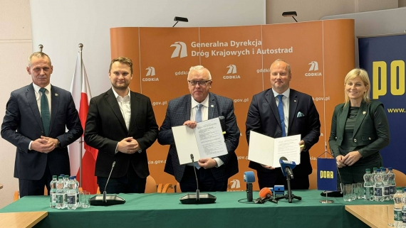 Podpisanie umowy na budowę węzła drogowego Dobrzyniewo Północ na trasie S19, 24.11.2025, fot. Gabriela Lasota