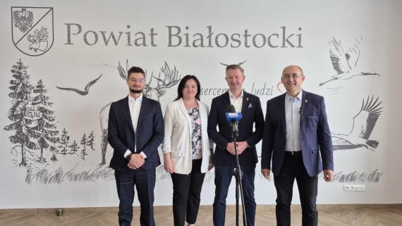 Pieniądze na usunięcie barier architektonicznych w powiecie białostockim, 18.06.2025, fot. Marcin Gliński