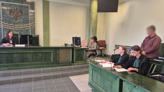 Proces białostockiego przedsiębiorcy oskarżonego o nielegalne składowanie odpadów, 11.09.2025, fot. Marta Nazarko