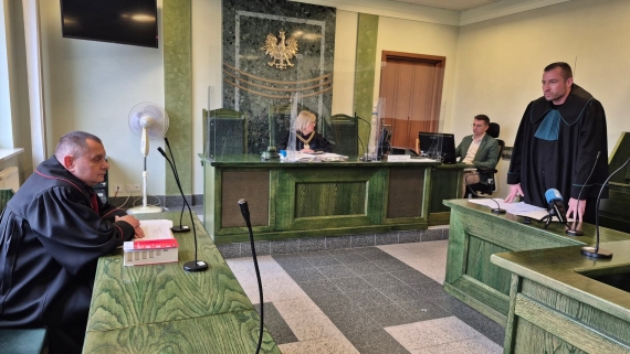 Sąd przychylił się do wniosku obrony i zgodził się na mediacje między stronami, 16.10.2025, fot. Marta Nazarko