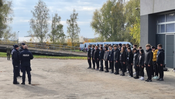 Szkolenie młodzieży z I klas mundurowych, 22.10.2025, fot. Grzegorz Pilat