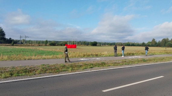 Uszkodzony dron w Czosnówce koło Białej Podlaskiej, 10.09.2025, fot. Małgorzata Tymicka/Radio Lublin