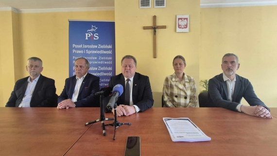 Konferencja prasowa polityków i działaczy PiS w Suwałkach, 29.05.2025, fot. Areta Topornicka