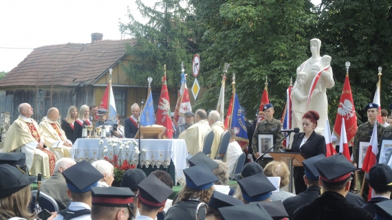 Uroczystość odsłonięcia pomnika Matki Sybiraczki w Ciechanowcu, 17.09.2025, fot. Adam Dąbrowski