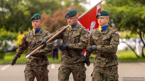 Brygada Zmotoryzowana Legionów w Grajewie ma swój sztandar, 17.06.2025, fot. Paweł Wądołowski