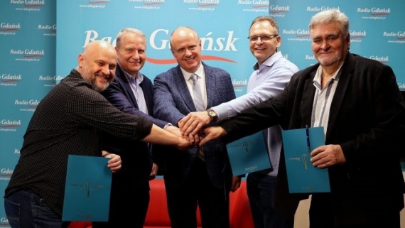 Jakub Osika (Radio Rzeszów), Mirosław Kasprzak (Radio Lublin), Krzysztof Lodziński (Radio Gdańsk), Marcin Tomkiel (Radio Białystok), Artur Lewandowski (Radio Olszyn) (fot. Radio Gdańsk/Martyna Krawcewicz)