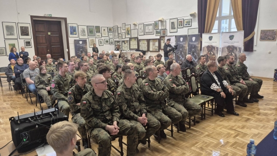 Wojewódzkie eliminacje "EkstraKLASY Wojskowej" w Suwałkach, 3.12.2025, fot. Areta Topornicka