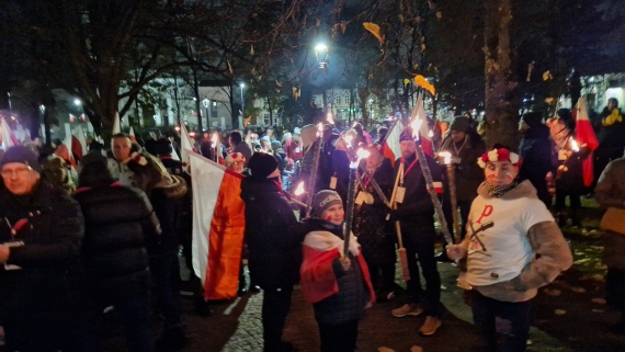 Młodzieżowy Marsz Niepodległości w Suwałkach, 11.11.2024, fot. Areta Topornicka