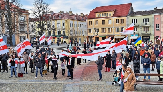 Obchody "Dnia Woli" w 107. rocznicę proklamowania Białoruskiej Republiki Ludowej, fot. Anna Petrovska