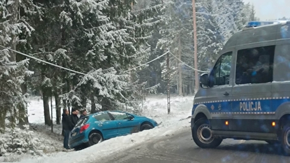 Wypadek w okolicy Żedni, 24.11.2025, fot. Kolizyjne Podlasie