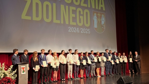 Gala ucznia zdolnego w Suwałkach, 25.09.2025, fot. Anna Auron-Wasilewska