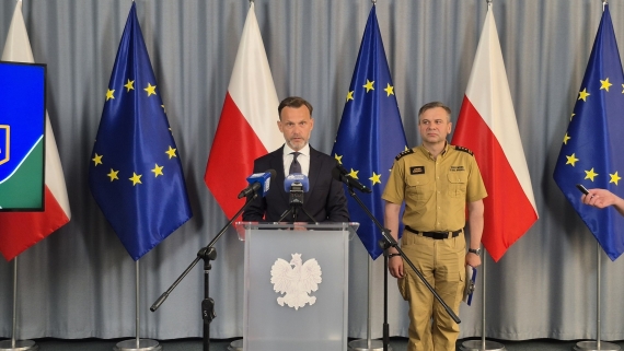 Konferencja prasowa wojewody podlaskiego i komendanta wojewódzkiego PSP, 17.07.2025, fot. Grzegorz Pilat