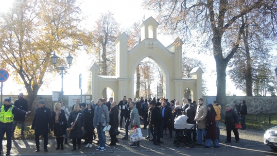 Na spacer po łomżyńskim cmentarzu