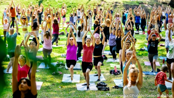 Joga w ogrodach Pałacu Branickich, 6.09.2025, fot. Sylwia Krassowska