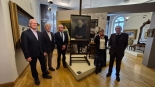 Obraz Czesława Wierusza-Kowalskiego trafił do zbiorów Muzeum Okręgowego w Suwałkach, 15.10.2025, fot. Iza Kosakowska